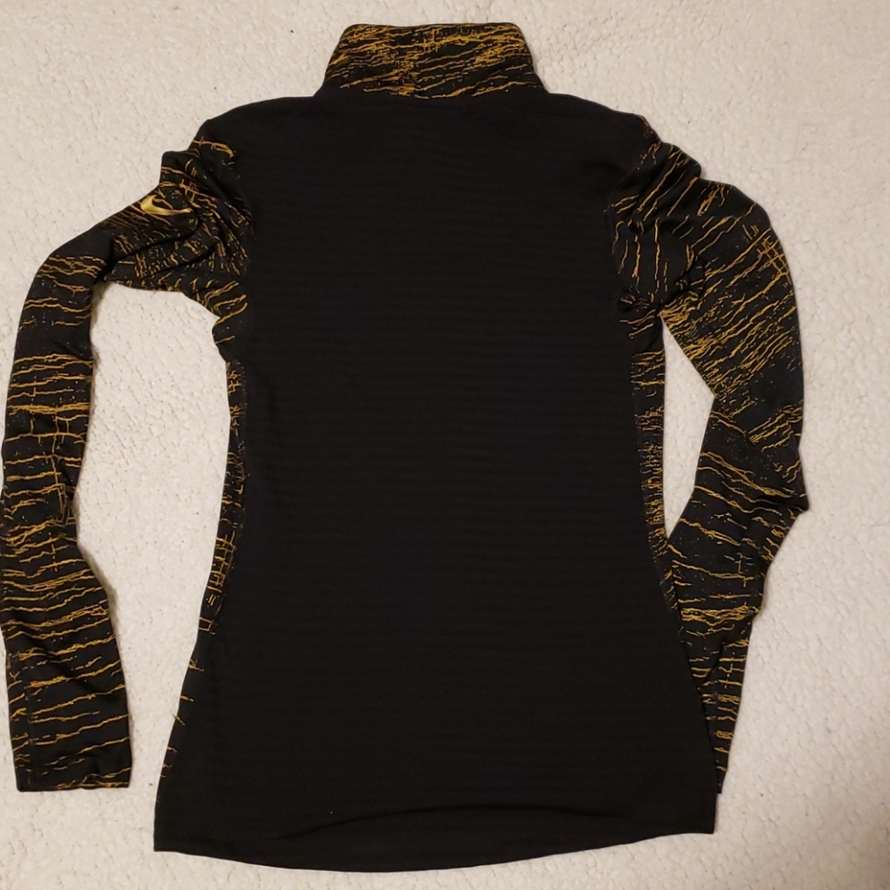 Nike pro dri fit long sleeves top - Picture 4 of 5